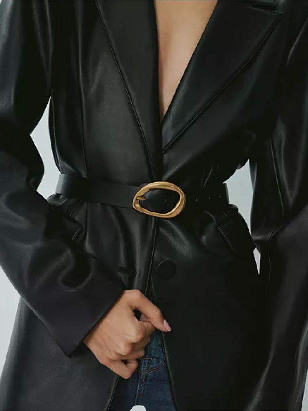 Good American Underwater Gold Loop in Black